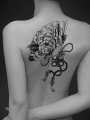Chrysanthemum Charm